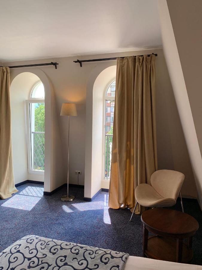 Magic Castle Sofia Hotel ภายนอก รูปภาพ