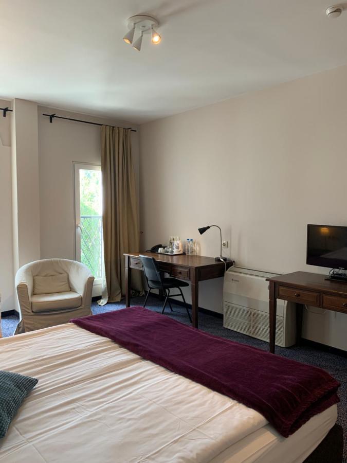 Magic Castle Sofia Hotel ภายนอก รูปภาพ