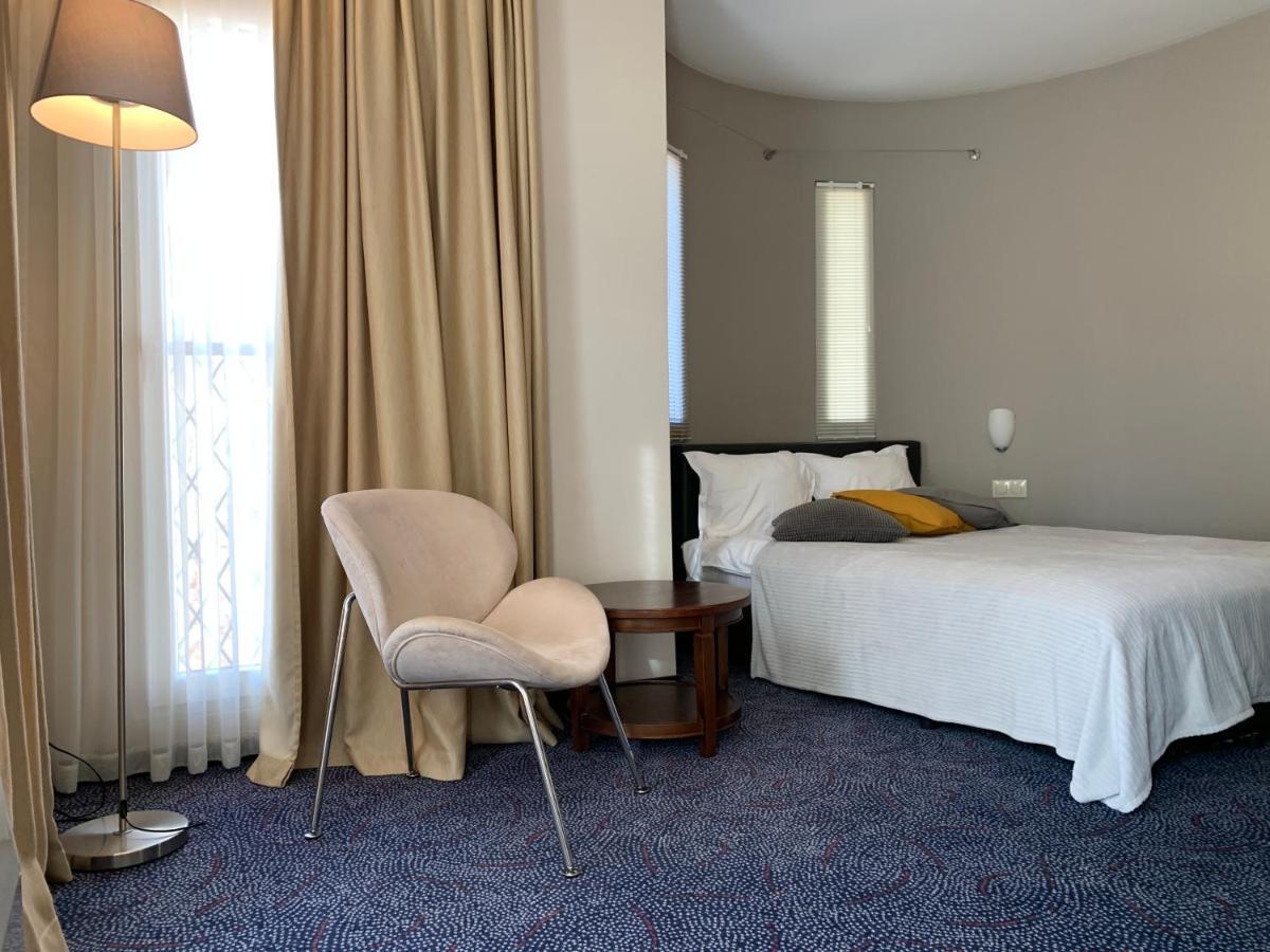Magic Castle Sofia Hotel ภายนอก รูปภาพ