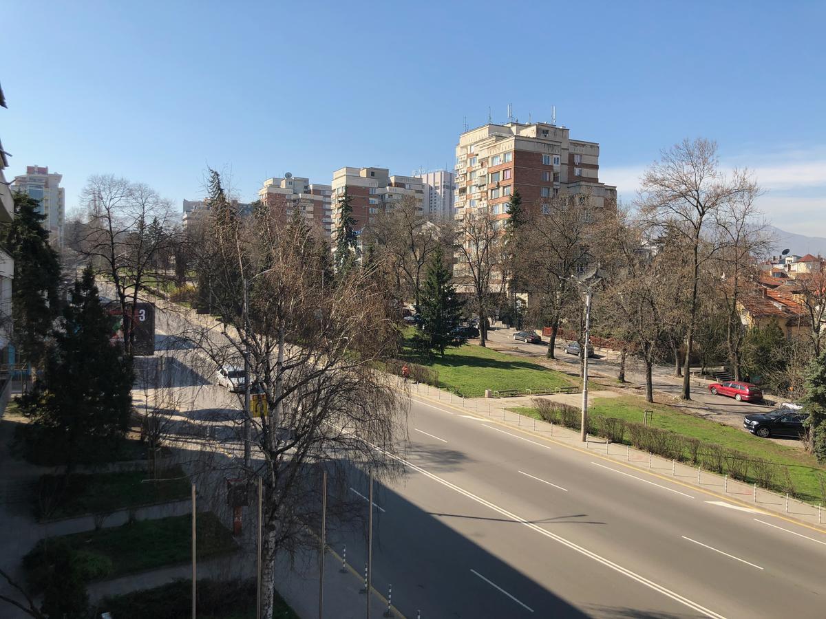 Magic Castle Sofia Hotel ภายนอก รูปภาพ