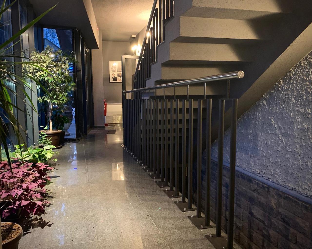 Magic Castle Sofia Hotel ภายนอก รูปภาพ